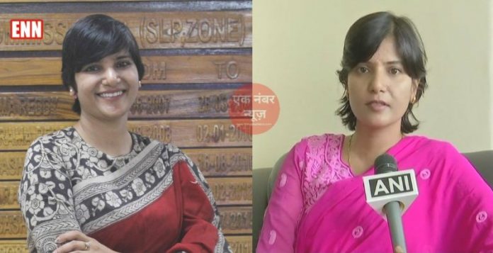 IAS Hari Chandana Dasari